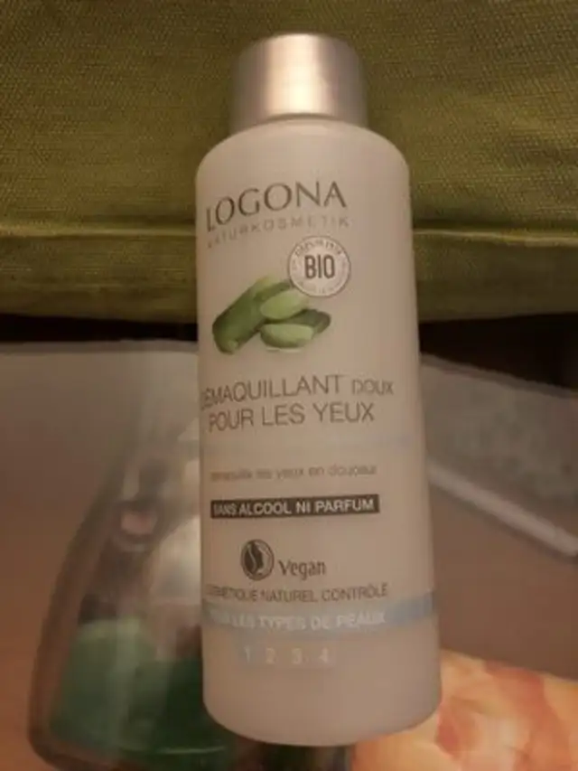 Démaquillant pour les yeux