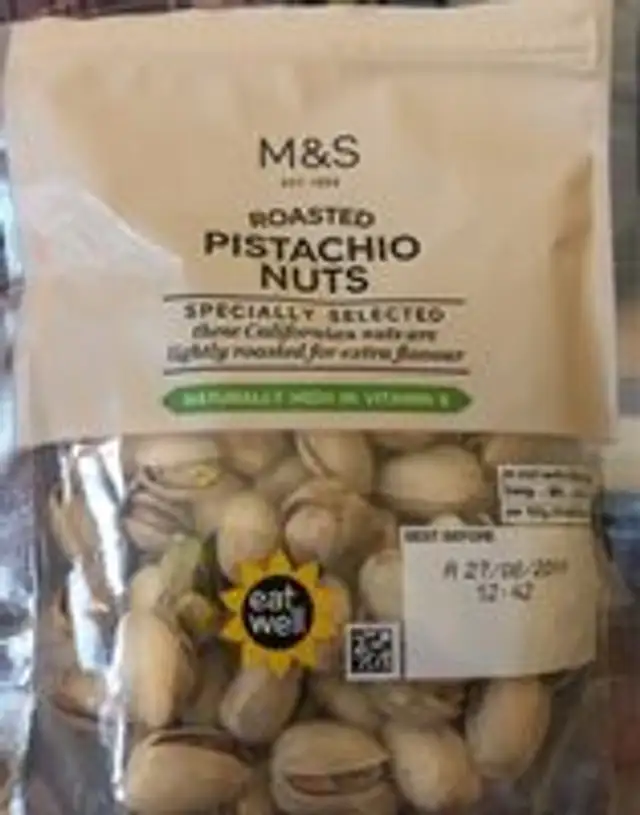 Roasted pistachio nuts