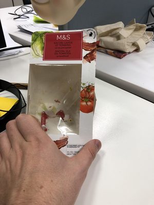 Bacon, Laitue et Tomates sur du pain spécial