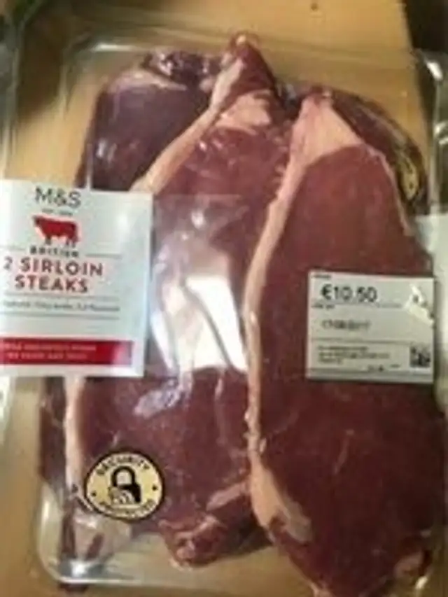 2 Sirloin Steaks