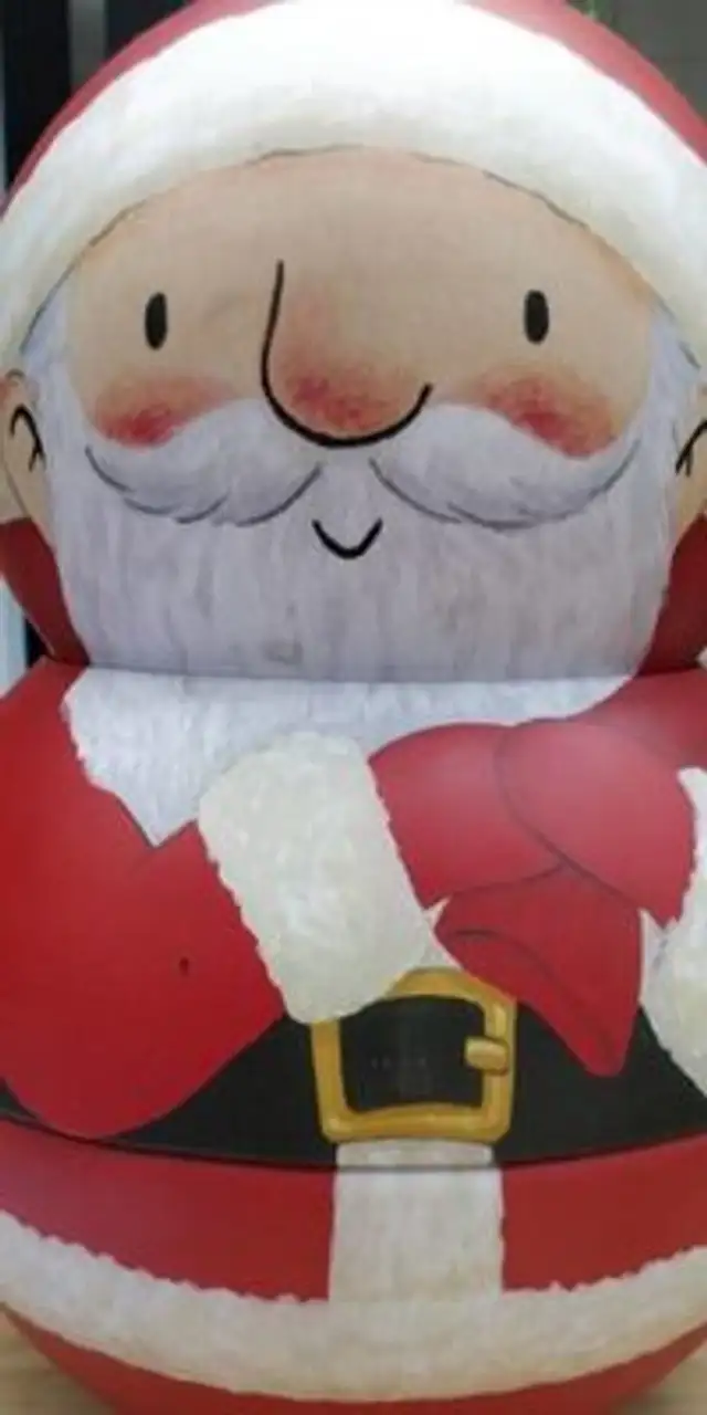 Santa Wobbler Tin