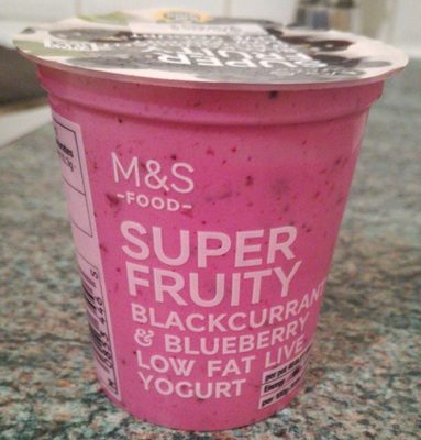 Blackburrant & blueberry low fat yogurt