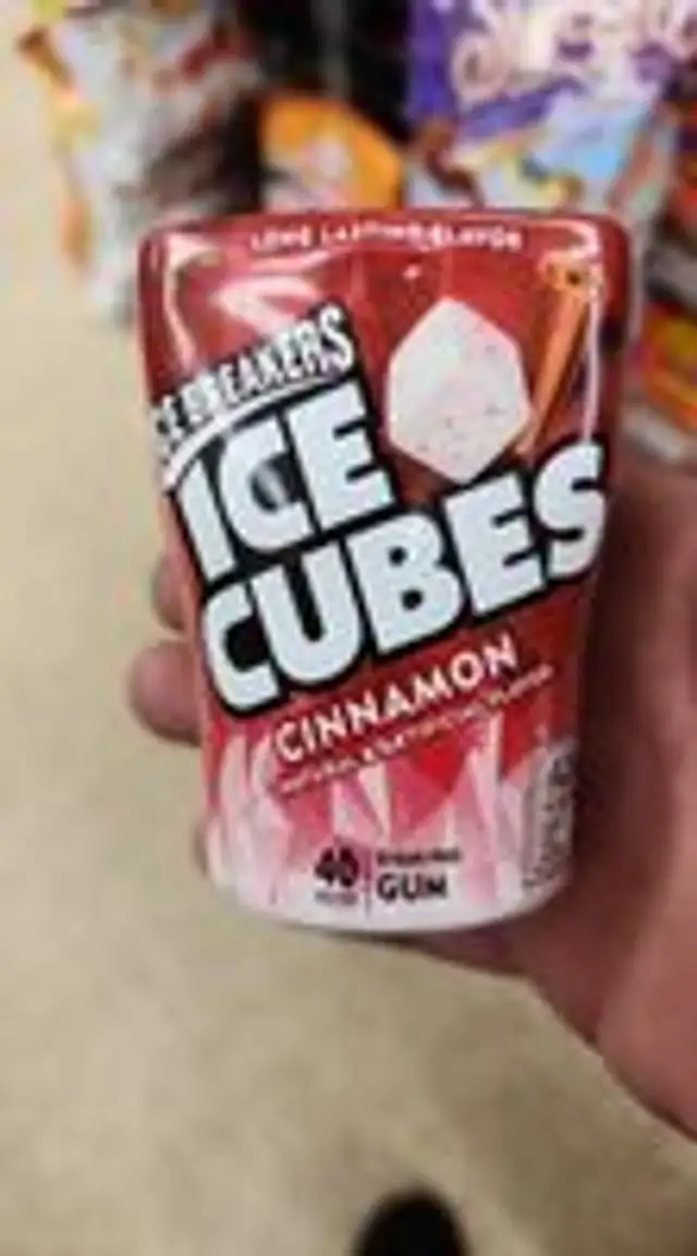 Ice Breakers Ice Cubes - Cinnamon