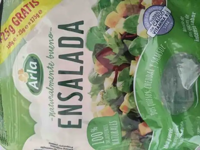 Queso ensalada front packaging