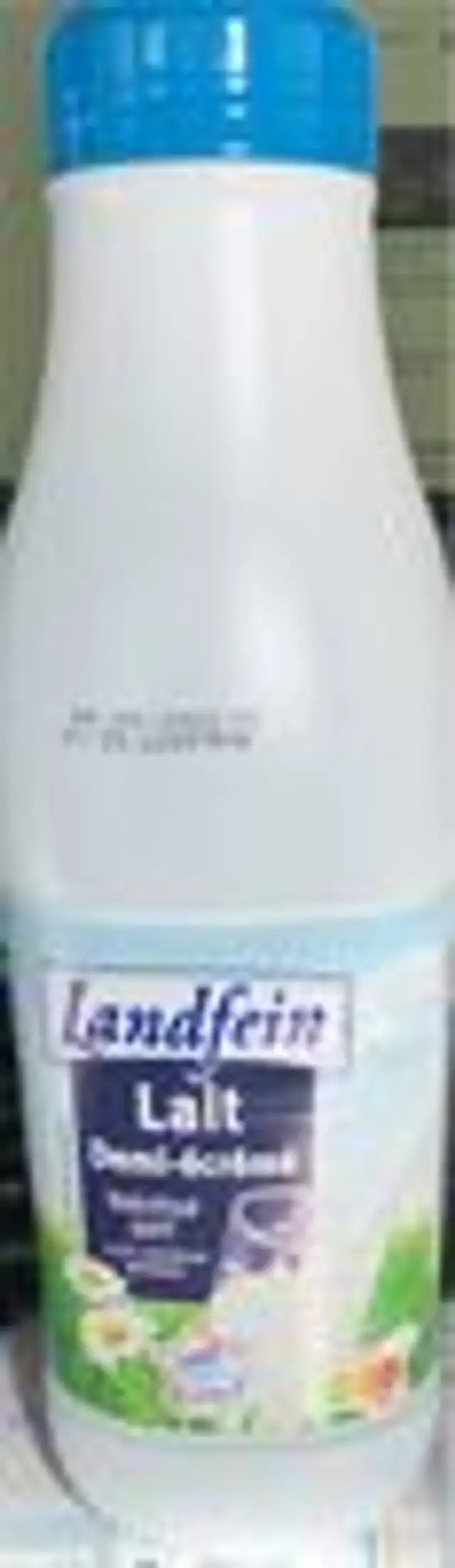 Lait demi écrème stérilisé UHT