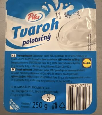 Tvaroh polotučný front packaging