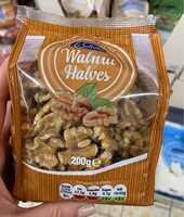 Walnut halves