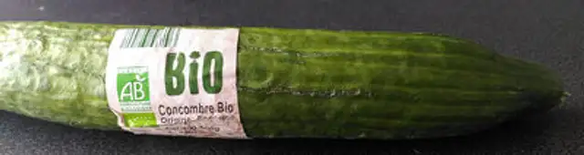 Castravete bio front packaging