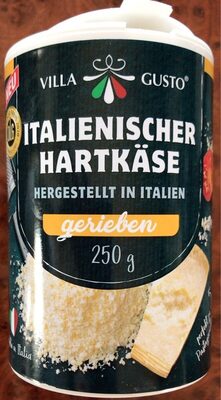 Italienischer Hartkäse gerieben