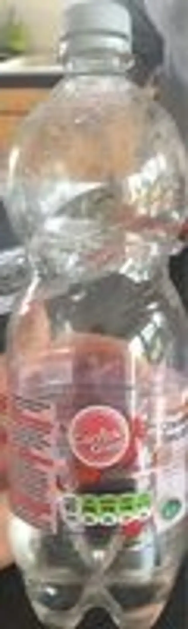 Sparkling water canberry &raspberry