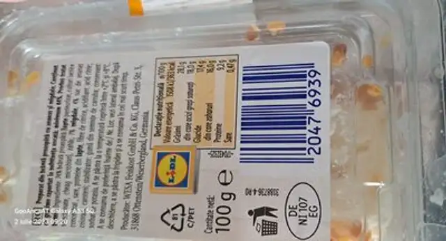 Préparation de fromage ananas-amandes ingredients label