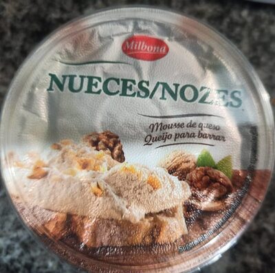 Mousse de queso nueces front packaging