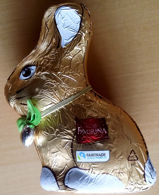 Edel-Vollmilchschokolade front packaging