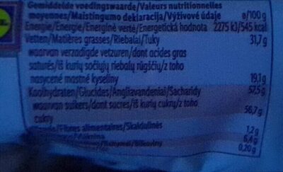 50% Witte- en 50% melkchocolade kransjes. Ingredië nutrition facts table