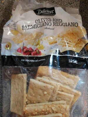 Olives and Parmigiano reggiano