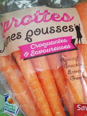 Jeunes pousses de carotte