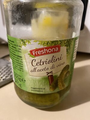 Cetriolini all'aceto di vino front packaging