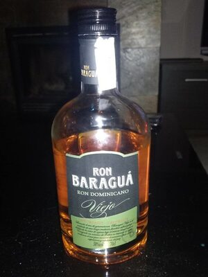 Ron domincano viejo front packaging