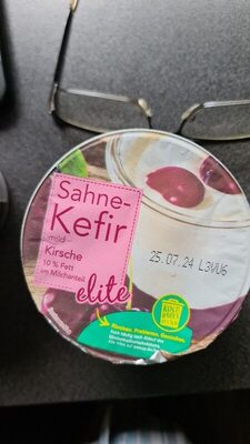 Kefir Kirsche