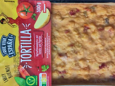 Tortilla Kartoffelomelette mit Tomate und Paprika