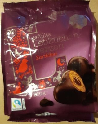 Jemné pečivo s perníkovou příchutí a meruňkovou náplní front packaging