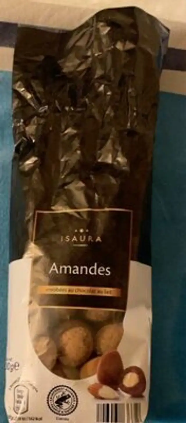 Amandes enrobées au chocolat au lait