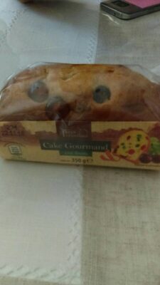 Cake gourmand aux fruits