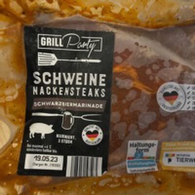 Schweine Nackensteak Schwarzbiermarinade