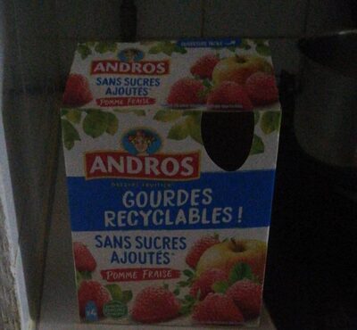 Sans sucre ajouté pomme fraise front packaging