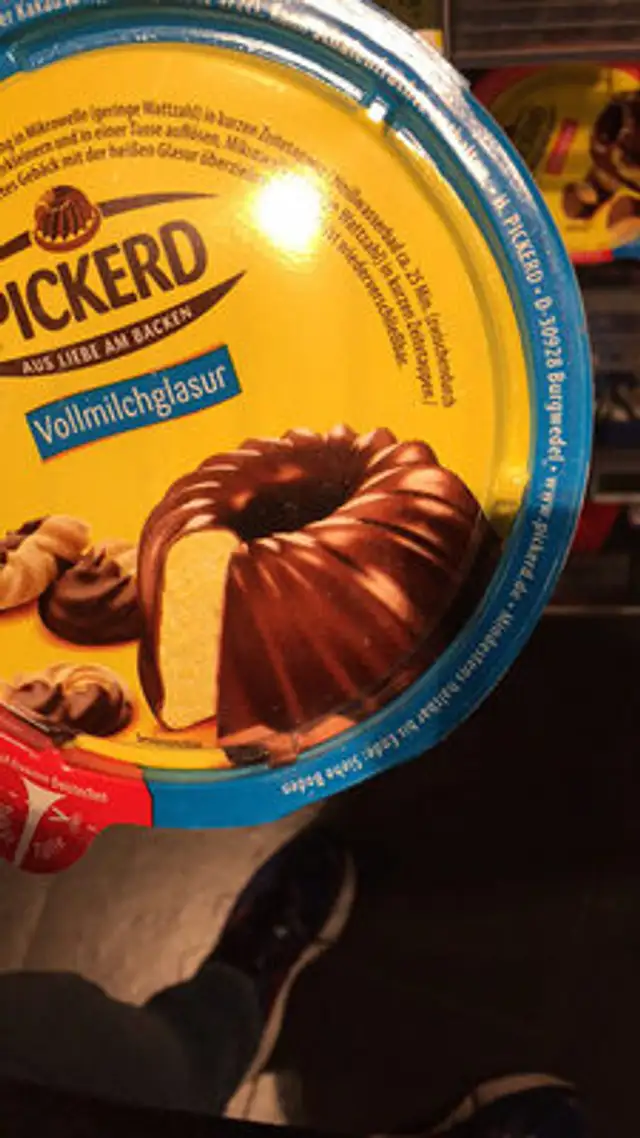 Pickerd out love on baking full milk glaze