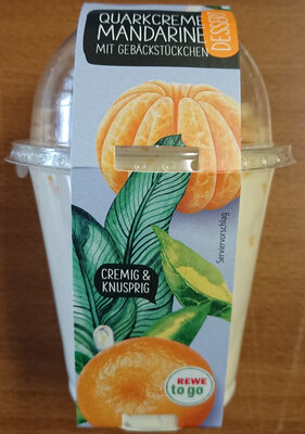 Dessert Quarkcreme Mandarine mit Gebäckstückchen