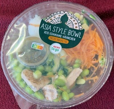 Asia style bowl-reis edamame hähnchen