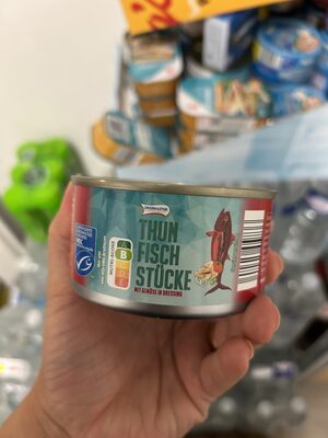 Atum enlatado molho de tomate