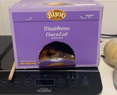 Madeleines Chocolait front packaging