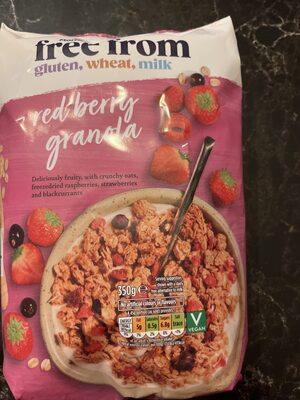 red berry granola front packaging