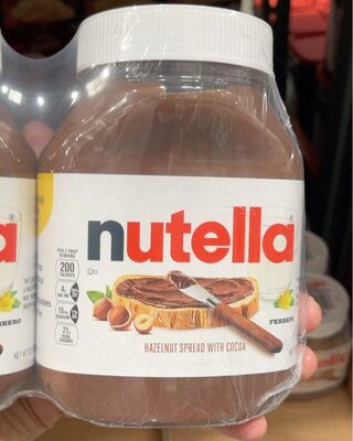 Hazelnut spread with cocoa front packaging