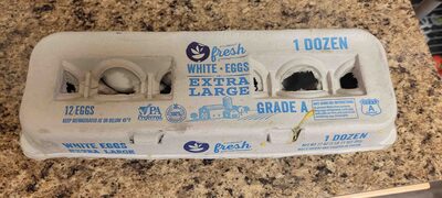 White eggs. Extra large front packaging
