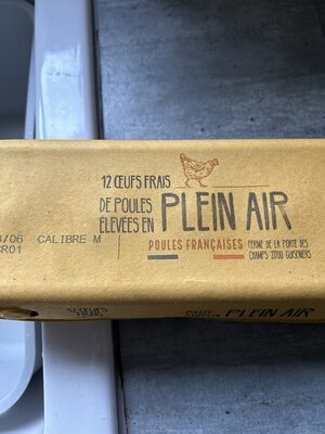 Œufs de poule élevées en plein air