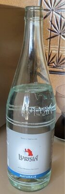 Acqua minerale naturale