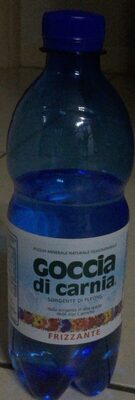 Acqua minerale frizzante