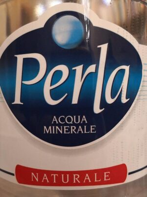 acqua minerale "naturale"