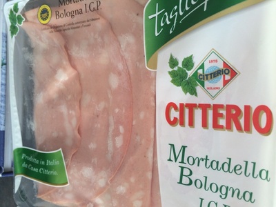 Regina Taglio Fresco Mortadella Bologna I.G.P.