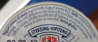 yogurt intero al cocco ingredients label