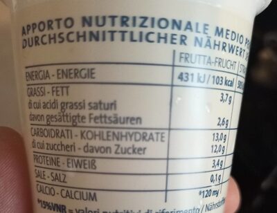 Whole milk yoghurt - 125g - Apricot nutrition facts table