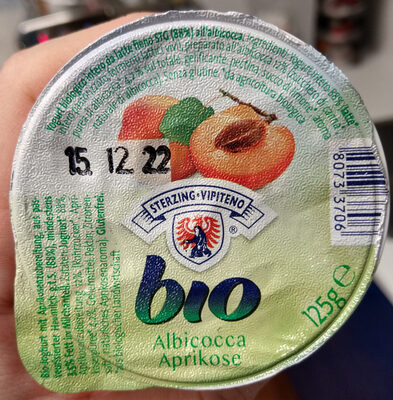 Organic full fat yogurt from haymilk TSG - 125g - apricot ingredients label