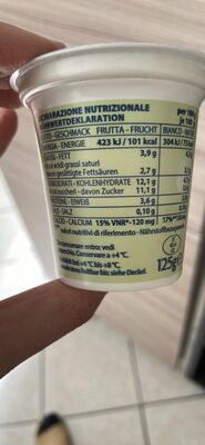 Organic full fat yogurt from haymilk TSG - 125g - apricot nutrition facts table