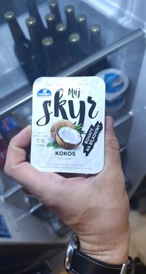 Skyr coconut