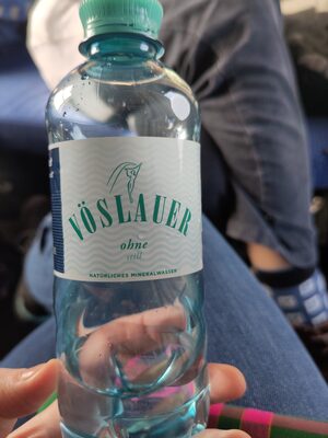 Mineralwasser Still