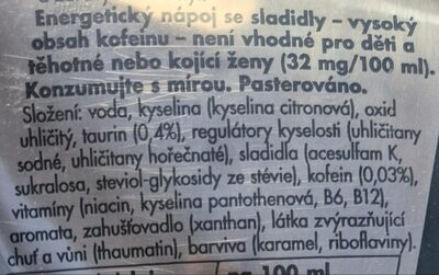 Energetický nápoj se sladidly ingredients label