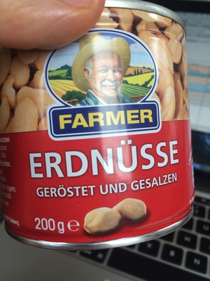 Erdnüsse geröstet und gesalzen